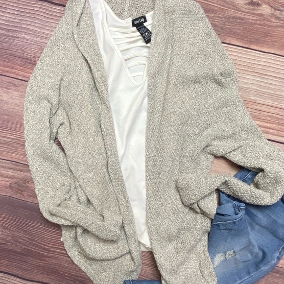 Grey cardigan sweater